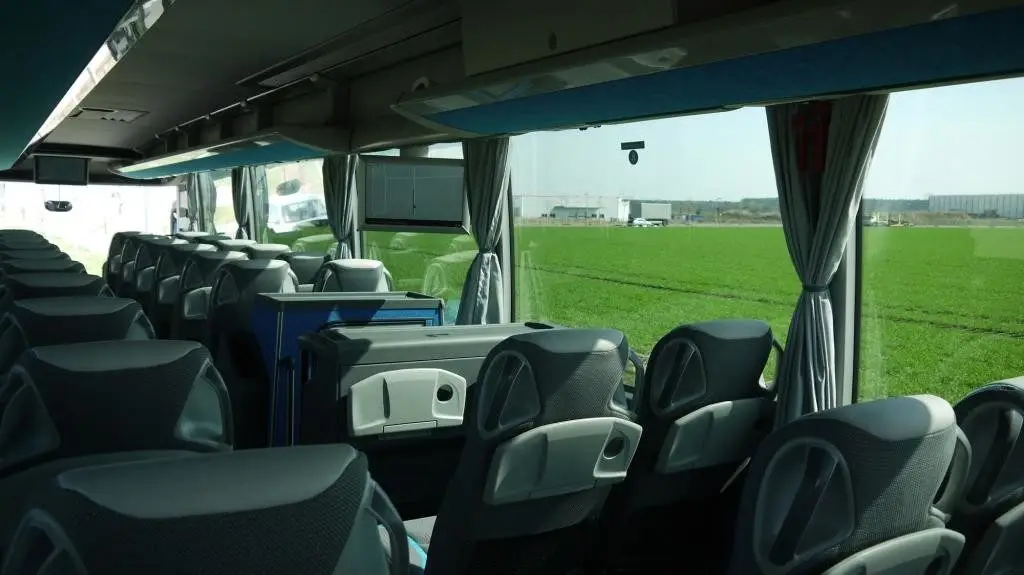 bus-1024x575