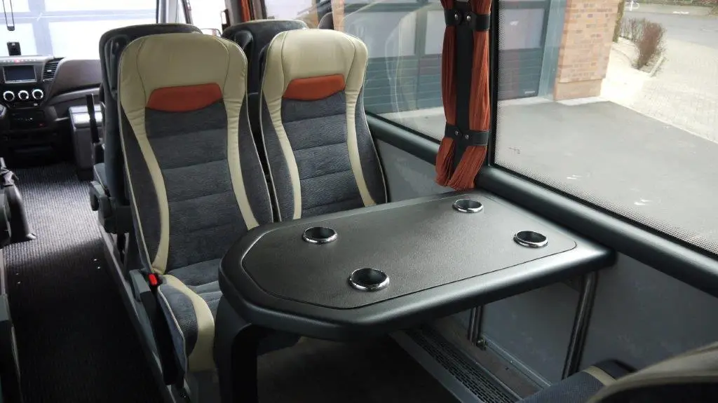 iveco-vis-a-vis-1